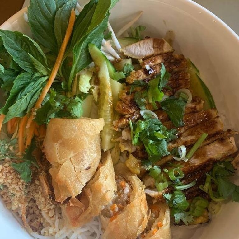 Pho Delivery to Your Doorstep