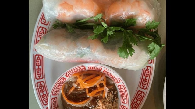 A1. Pork and Shrimp Spring Rolls (2 Pcs).