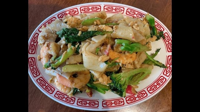 DN1. Special Drunken Noodles.