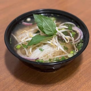 B4. Rare Steak and Well Done Flank Pho Bowl